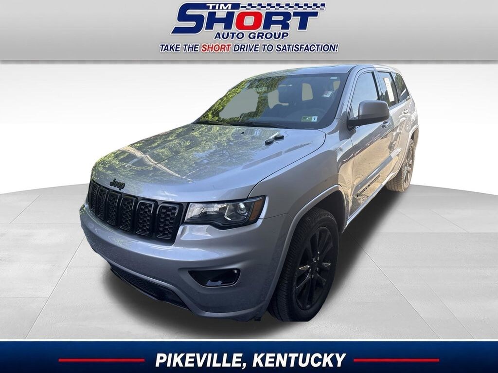 Used 2021 Jeep Grand Cherokee Laredo SUV