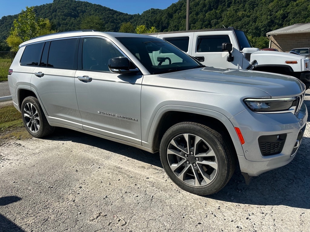 Used 2021 Jeep Grand Cherokee L Overland with VIN 1C4RJKDG4M8144410 for sale in Pikeville, KY