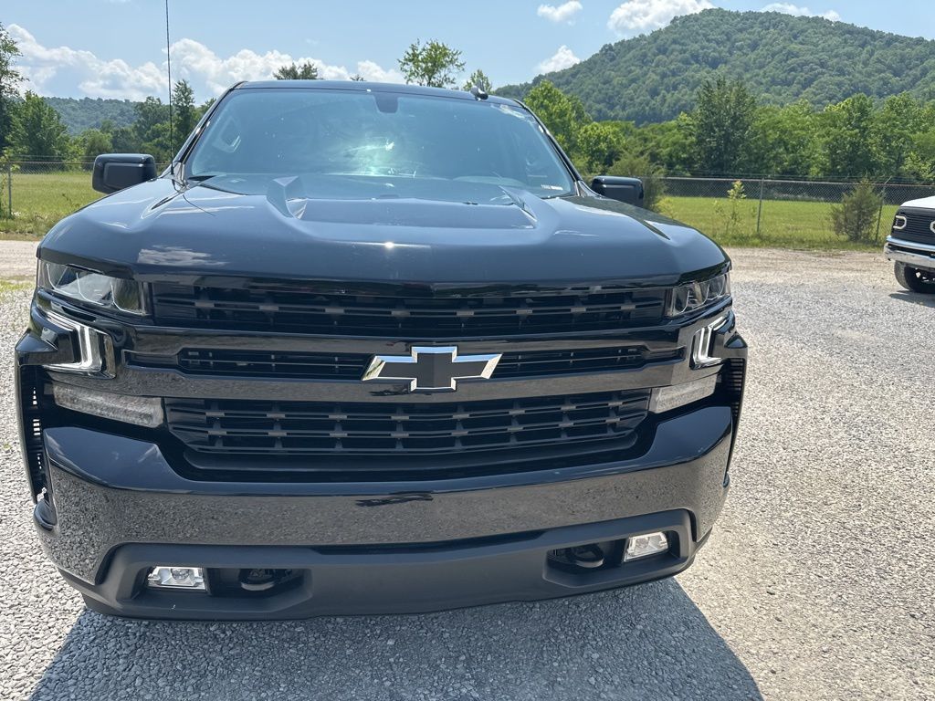Used 2022 Chevrolet Silverado 1500 Limited RST with VIN 3GCUYEED8NG115242 for sale in Pikeville, KY