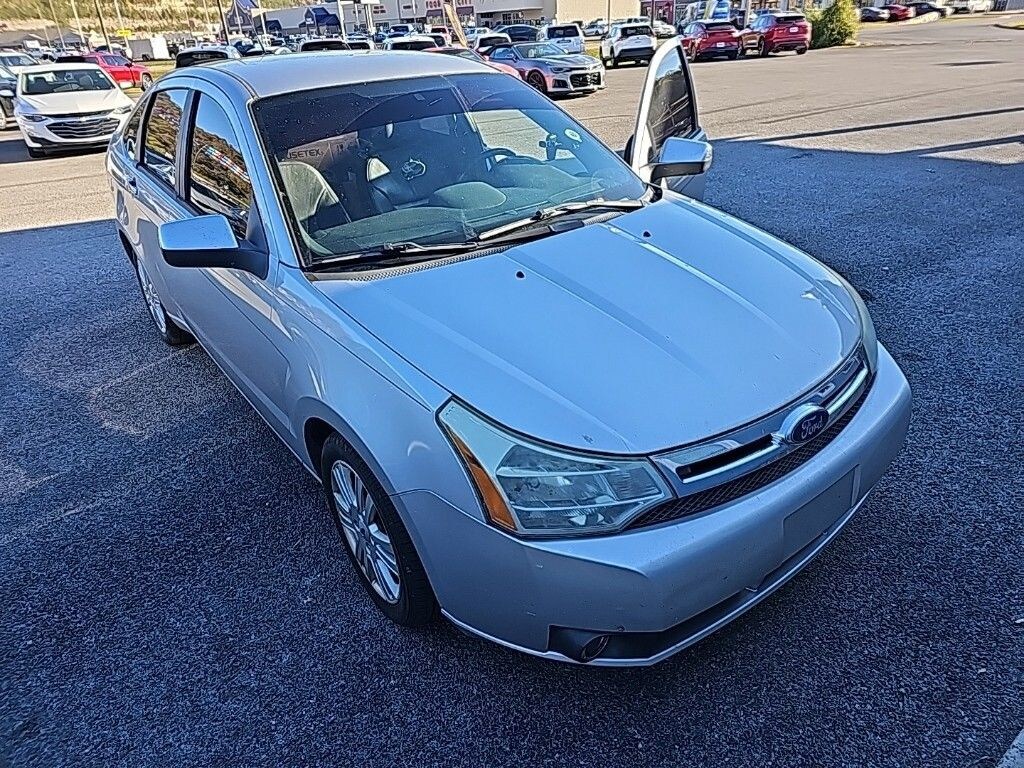 Used 2010 Ford Focus SEL Sedan