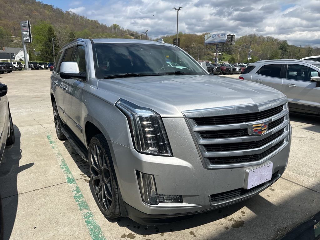 Used 2016 Cadillac Escalade Luxury with VIN 1GYS4BKJ9GR134441 for sale in Pikeville, KY