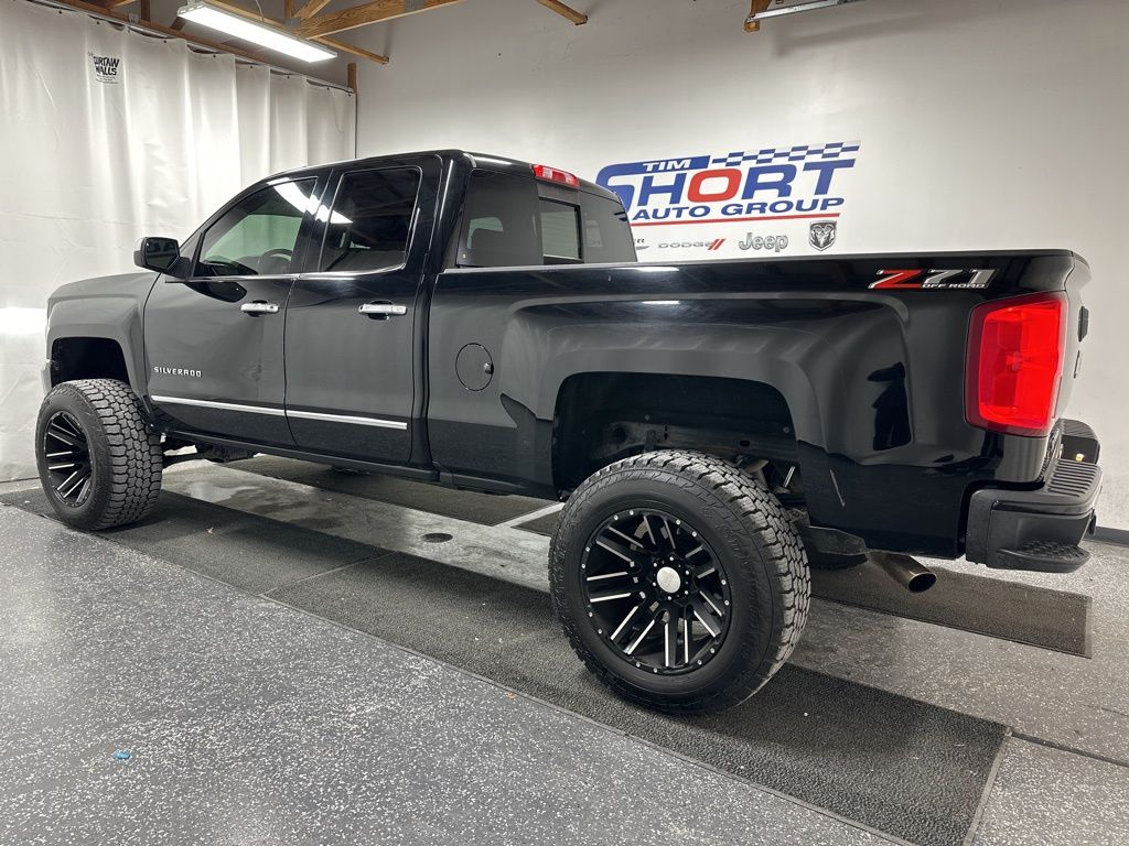 Used 2018 Chevrolet Silverado 1500 LTZ Z71 with VIN 1GCVKSEJ8JZ243596 for sale in Pikeville, KY