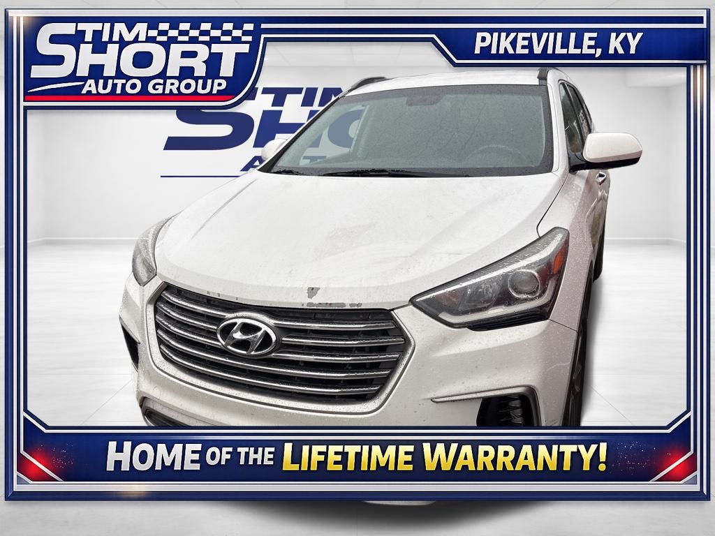 2017 Hyundai Santa Fe SE's photo