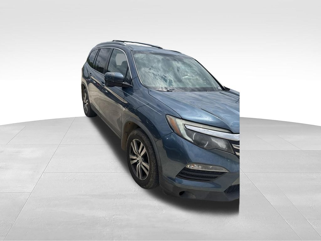 Used 2017 Honda Pilot EX AWD SUV
