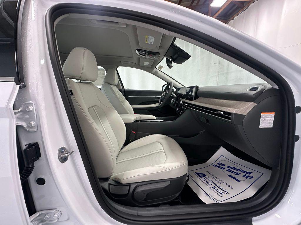 2026 Hyundai Sonata Hybrid SEL - Photo 19