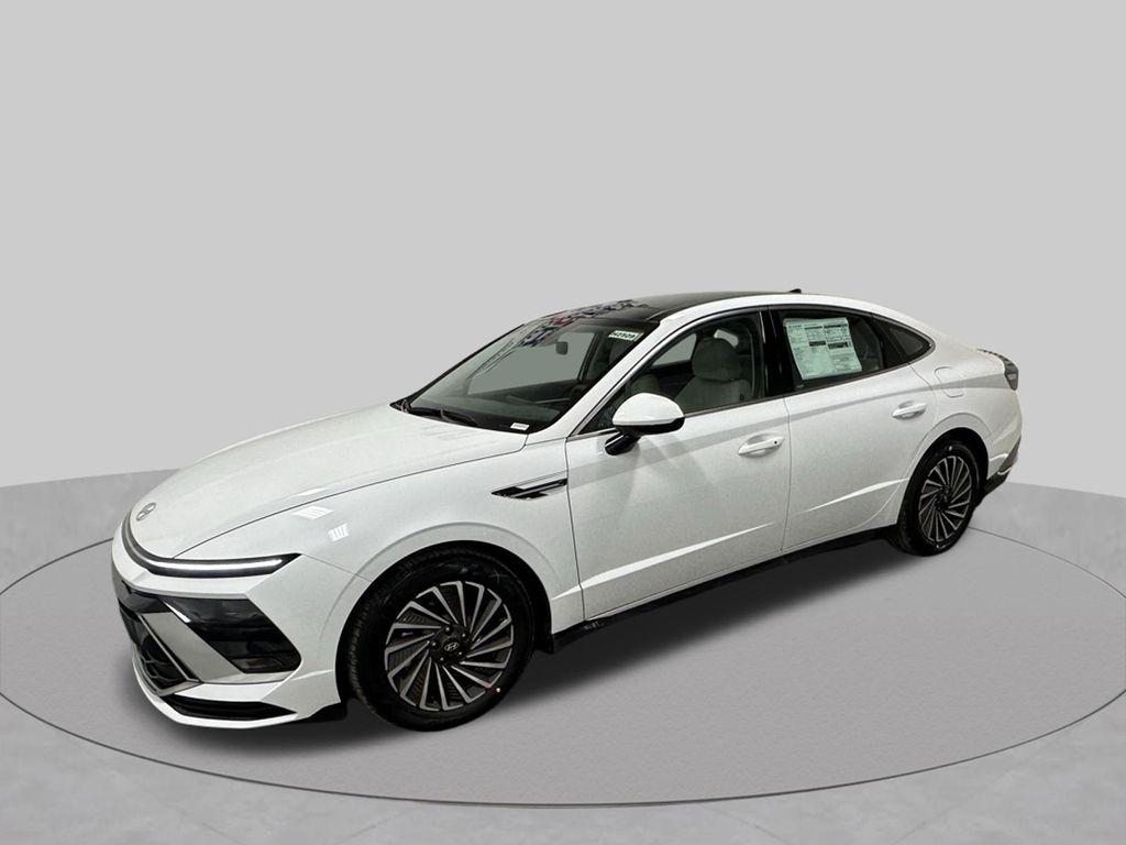 2026 Hyundai Sonata Hybrid