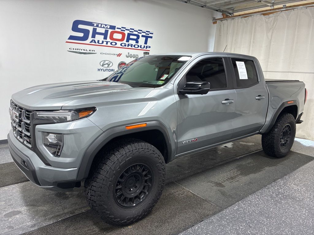2024 GMC Canyon AT4's photo