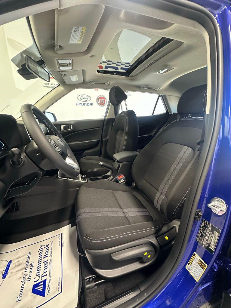 2026 Hyundai Venue SEL - Photo 14