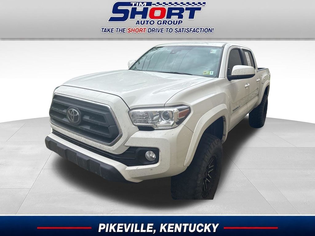 2023 Toyota Tacoma SR5 Double Cab 2WD 4-Cyl Auto Short Bed's photo
