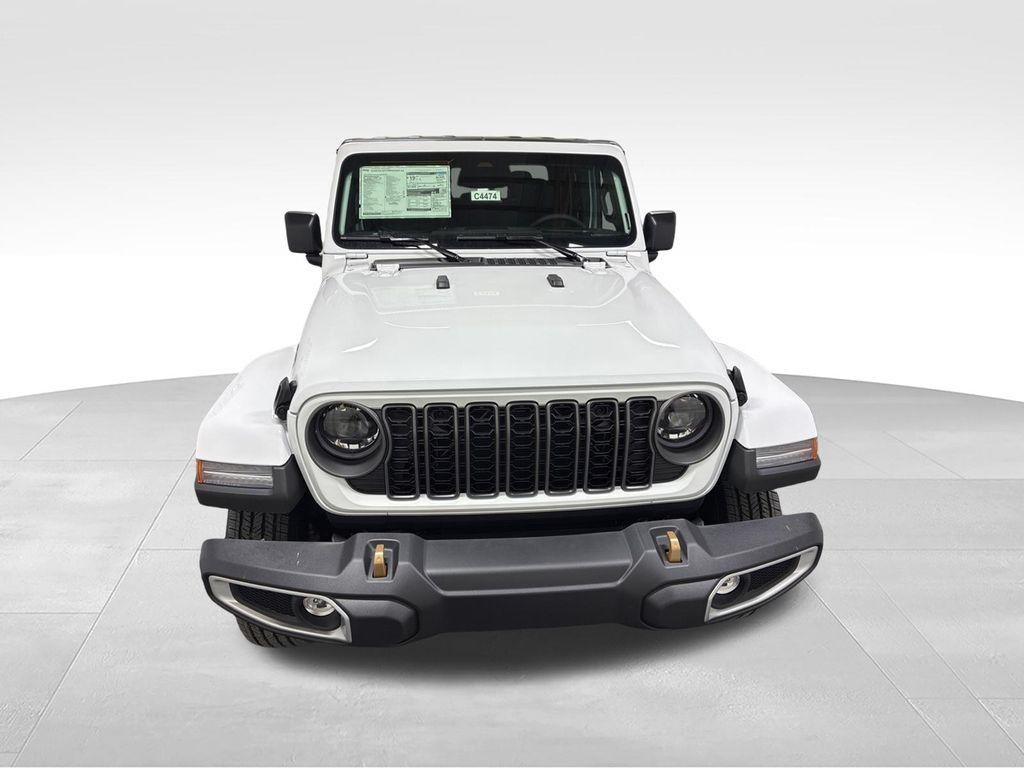 New 2026 Jeep Gladiator 85th Anniversary Edition Truck Crew Cab