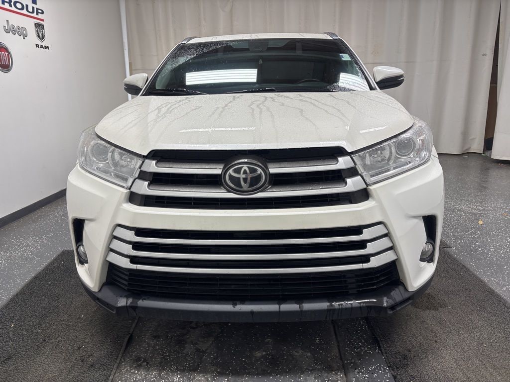 Used 2019 Toyota Highlander  SUV