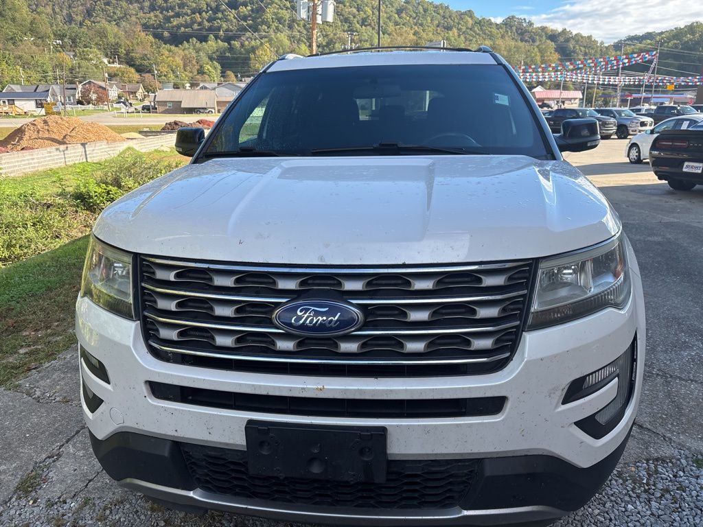 Used 2017 Ford Explorer XLT with VIN 1FM5K8D81HGB51622 for sale in Pikeville, KY