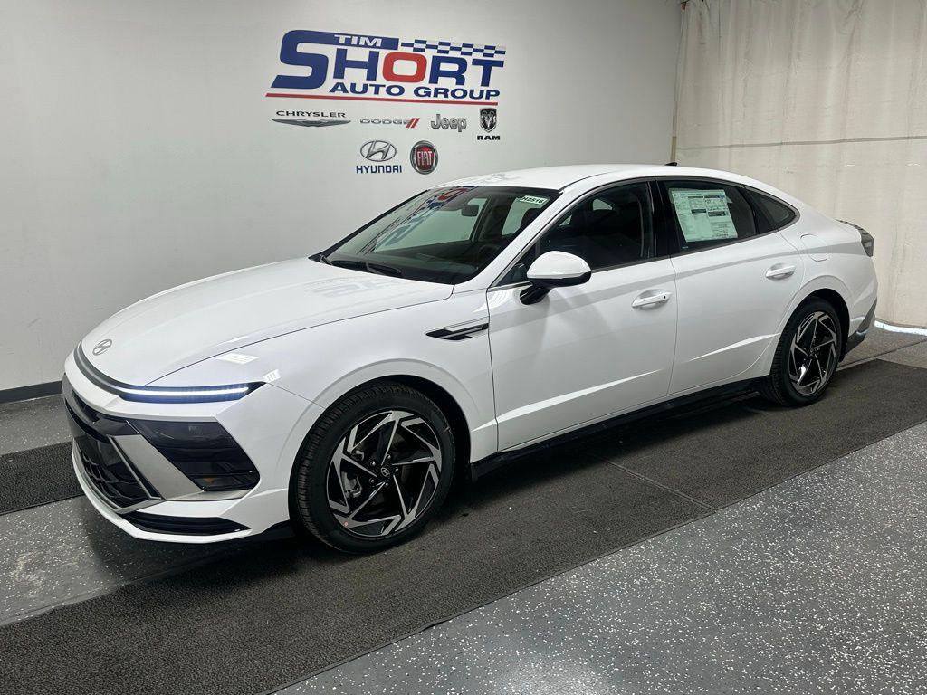2026 Hyundai Sonata SEL's photo