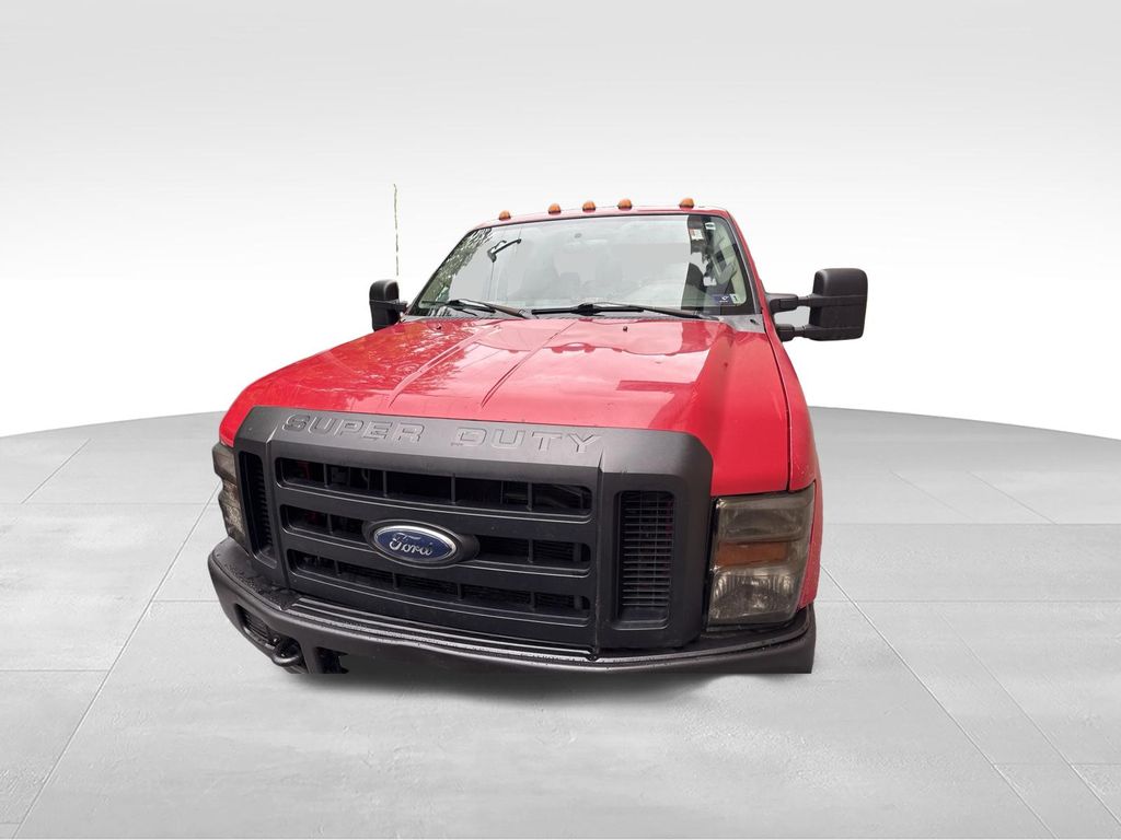 Used 2008 Ford F-350 Super Duty Chassis Cab XL with VIN 1FDSW35518ED50311 for sale in Pikeville, KY