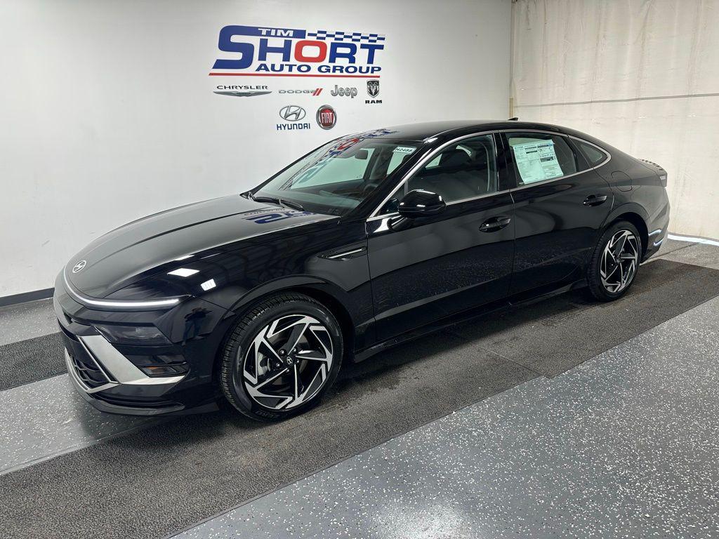 2026 Hyundai Sonata SEL's photo