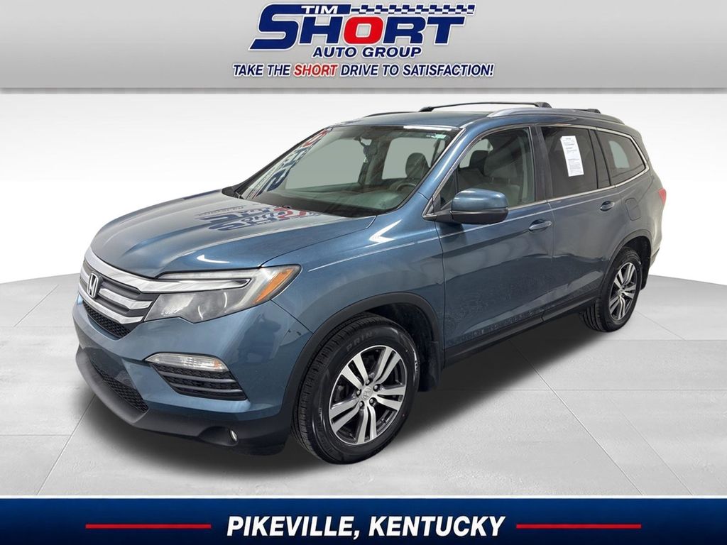 2017 Honda Pilot 4WD EX's photo