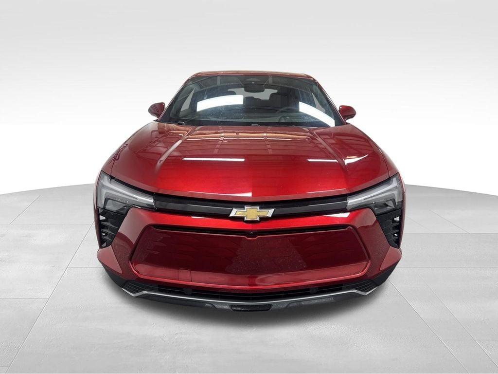 Used 2025 Chevrolet Blazer EV LT with VIN 3GNKDGRJ6SS139263 for sale in Pikeville, KY