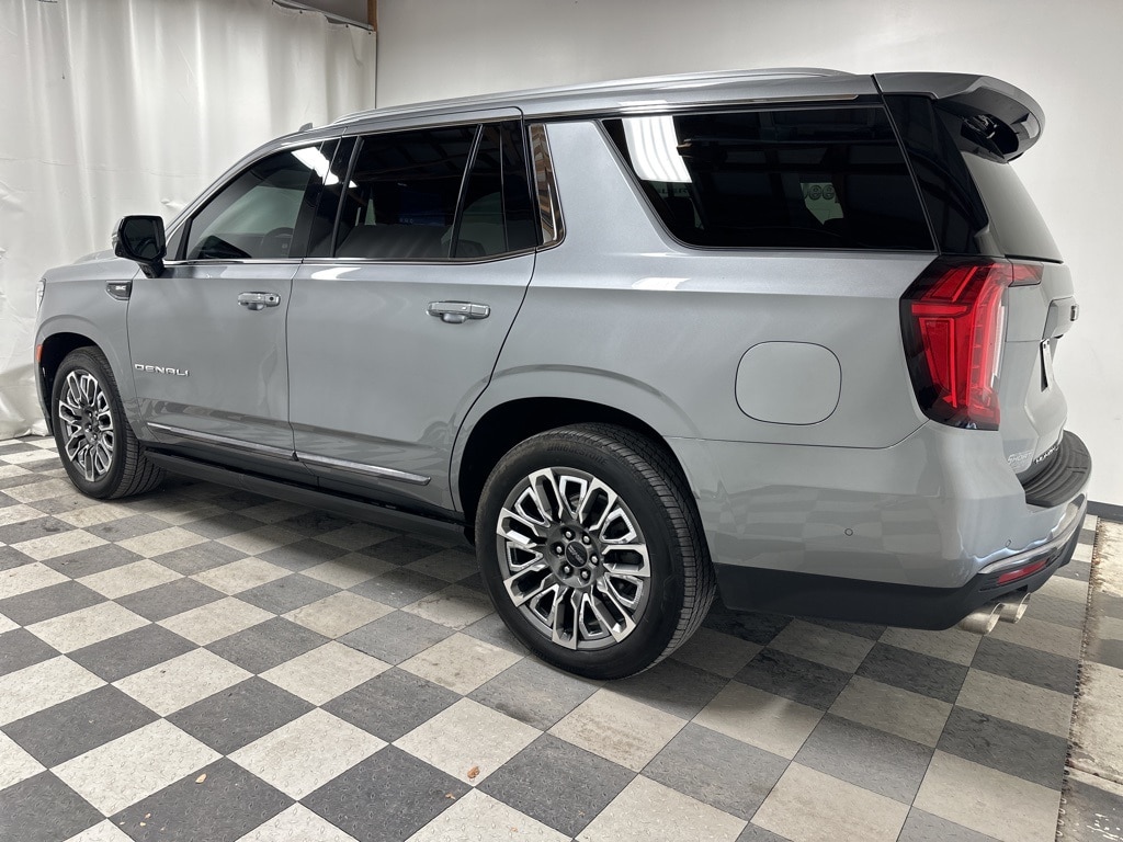 Used 2023 GMC Yukon Denali Ultimate with VIN 1GKS2EKL3PR331060 for sale in Pikeville, KY