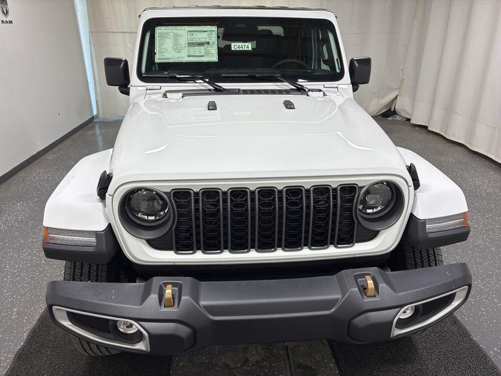 New 2026 Jeep Gladiator 85th Anniversary Edition Truck Crew Cab