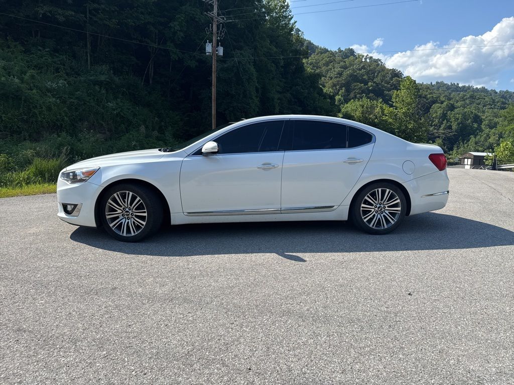 Used 2016 Kia Cadenza Premium with VIN KNALN4D78G5215570 for sale in Pikeville, KY