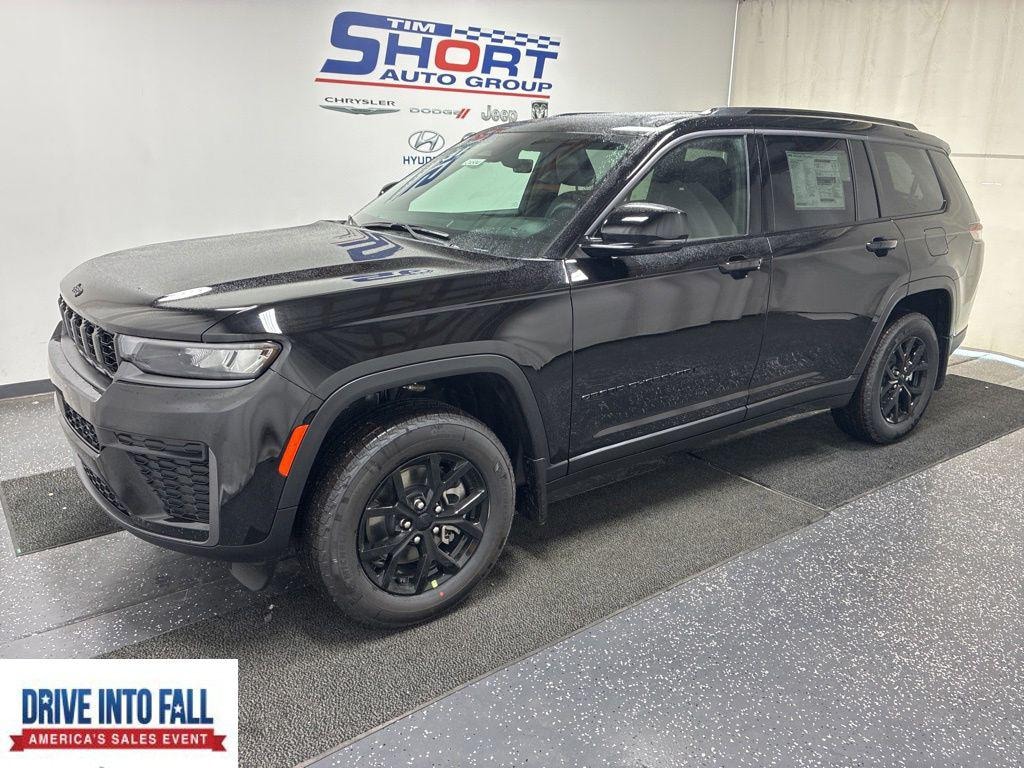 New 2026 Jeep Grand Cherokee L Altitude 4x4 SUV