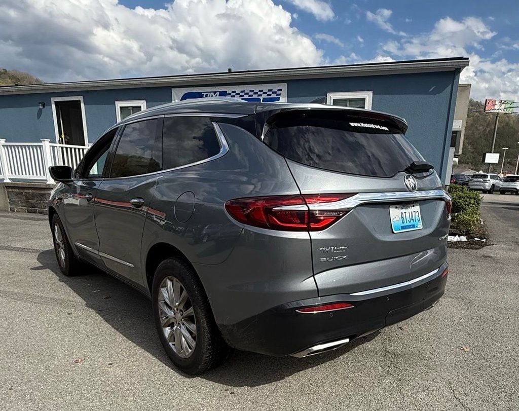 Used 2018 Buick Enclave Premium with VIN 5GAEVBKW9JJ165417 for sale in Pikeville, KY