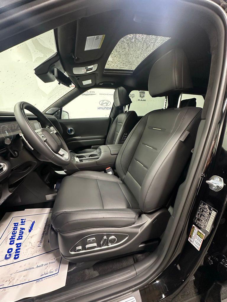 2026 Hyundai Palisade Calligraphy - Photo 13