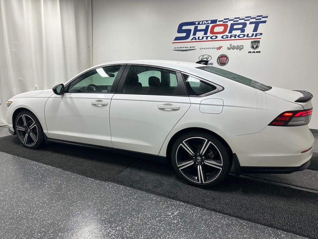 Used 2024 Honda Accord Hybrid Sport with VIN 1HGCY2F57RA022963 for sale in Pikeville, KY