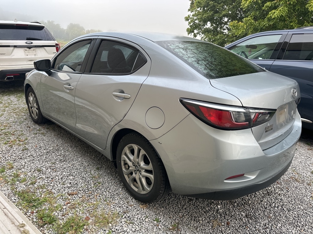 Used 2018 Toyota Yaris iA Base with VIN 3MYDLBYV8JY311057 for sale in Pikeville, KY