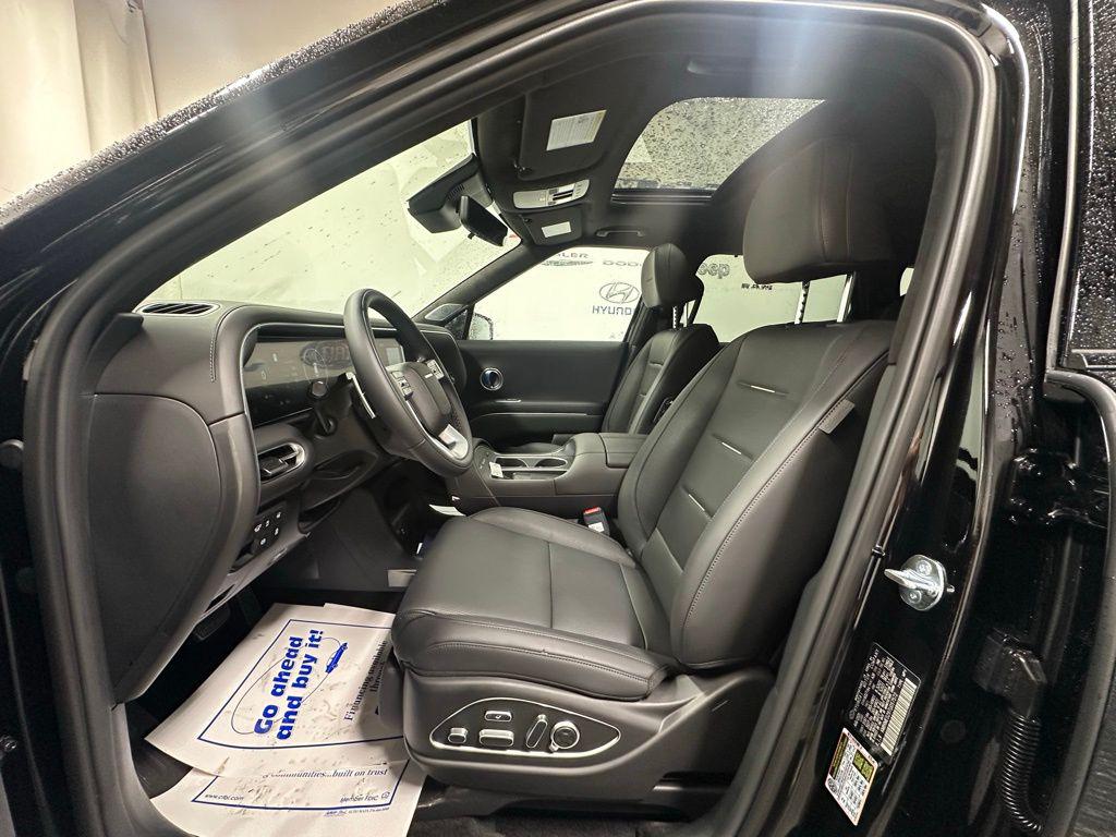 2026 Hyundai Palisade Calligraphy - Photo 12