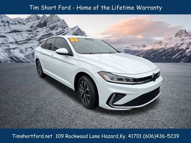 2025 Volkswagen Jetta S's photo