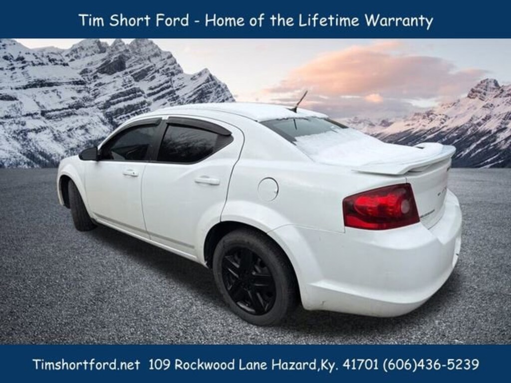 Used 2012 Dodge Avenger SE Sedan