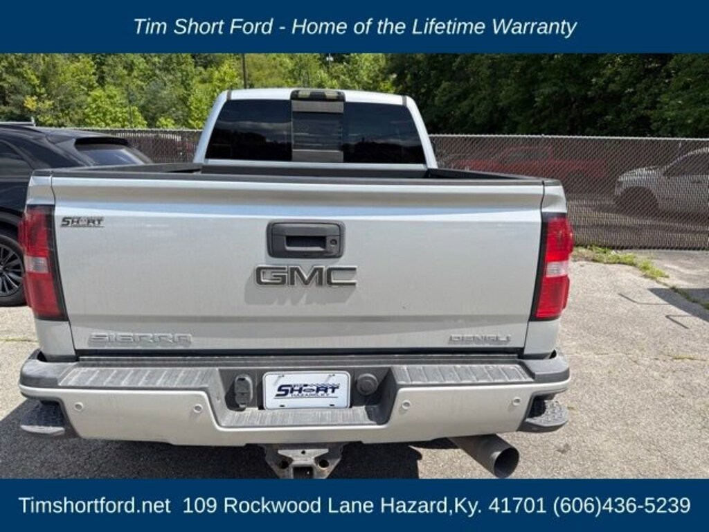 Used 2018 GMC Sierra 2500HD Denali Crew Cab Short Bed Truck