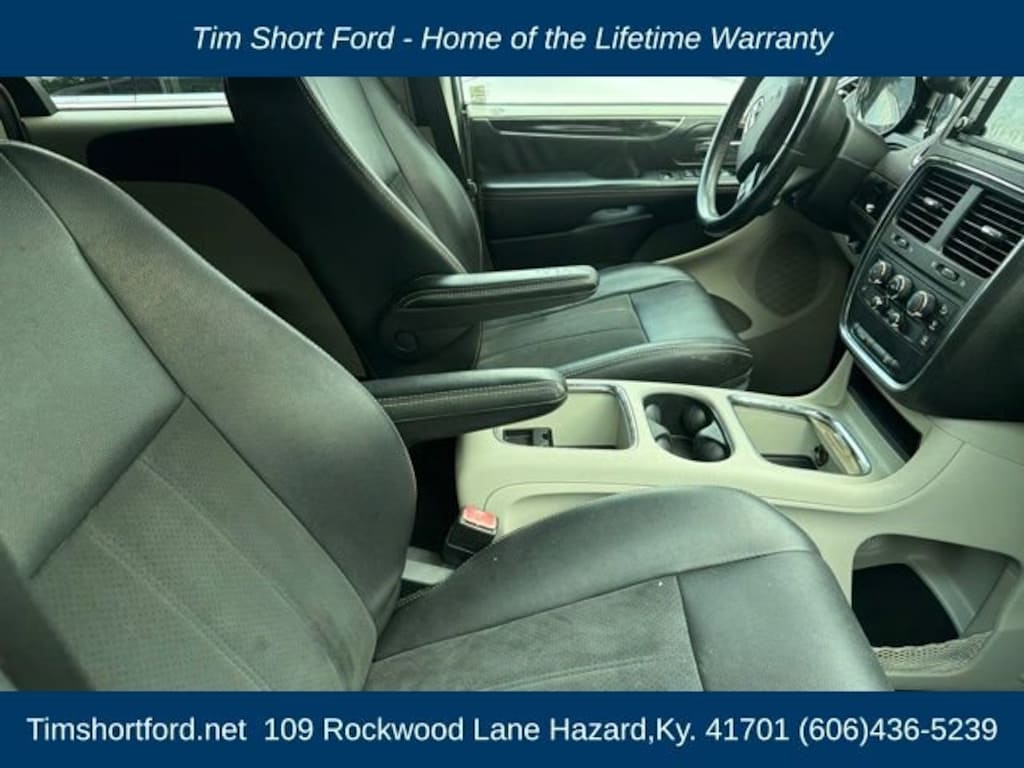 Used 2019 Dodge Grand Caravan SXT Passenger Van