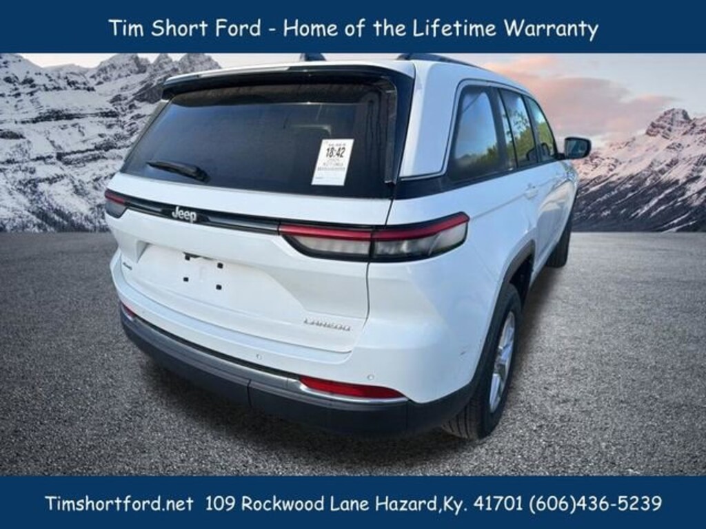 Used 2025 Jeep Grand Cherokee Laredo SUV