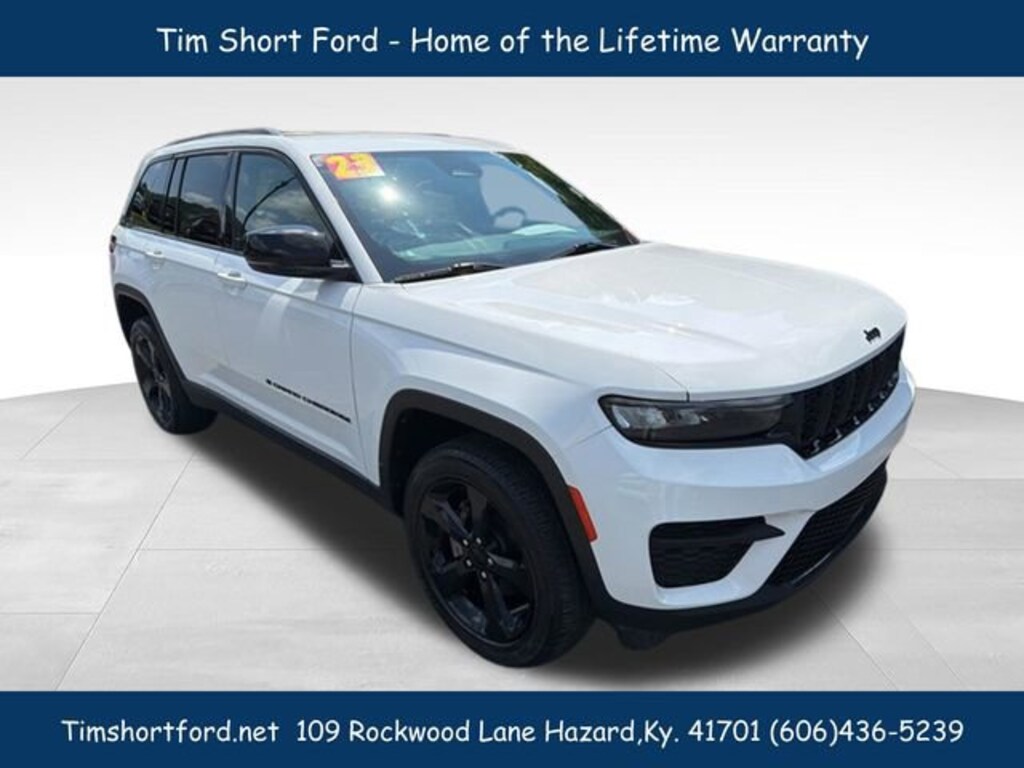 Used 2023 Jeep Grand Cherokee Laredo SUV