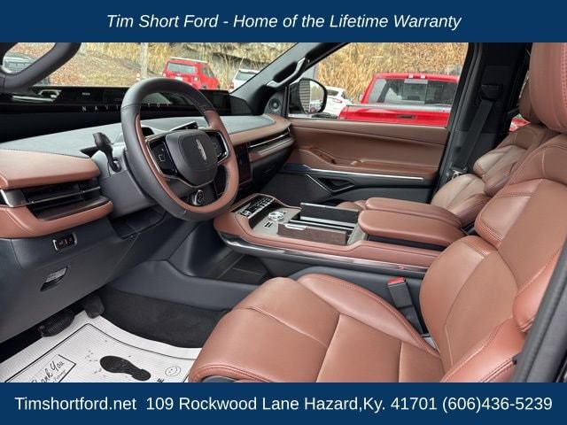 2026 Lincoln Navigator Reserve L - Photo 8