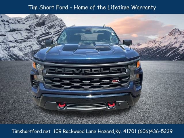 Used 2022 Chevrolet Silverado 1500 Custom with VIN 3GCPDCEK3NG561519 for sale in Hazard, KY