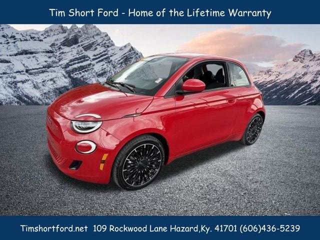 2024 FIAT 500e Base