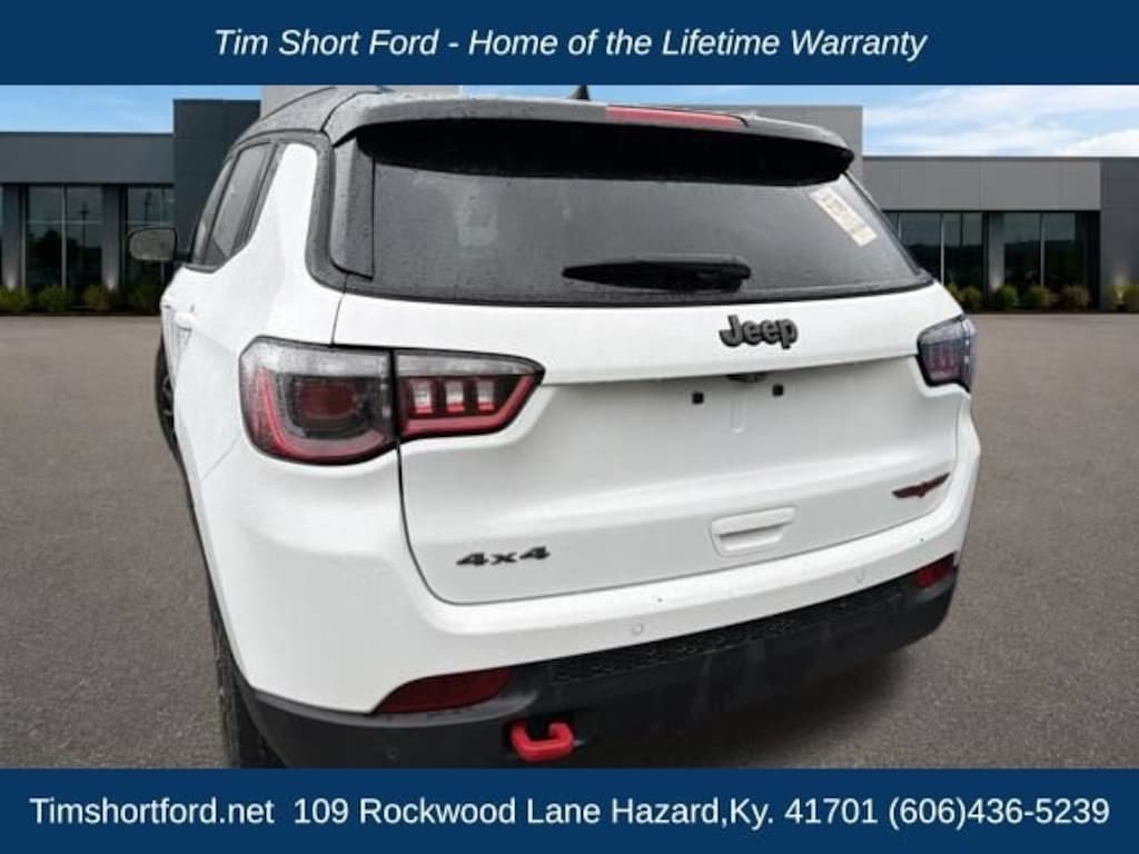 Used 2025 Jeep Compass Trailhawk SUV