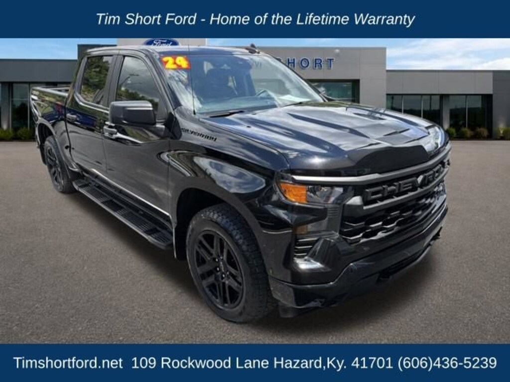 Used 2024 Chevrolet Silverado 1500 Custom Crew Cab Short Bed Truck