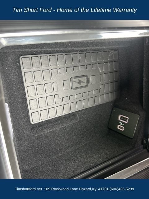 2025 Lincoln Corsair Premiere - Photo 14