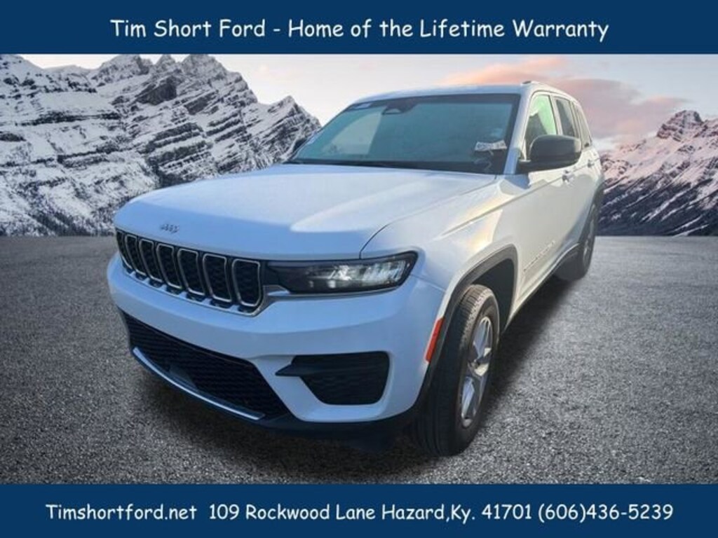 Used 2025 Jeep Grand Cherokee Laredo SUV