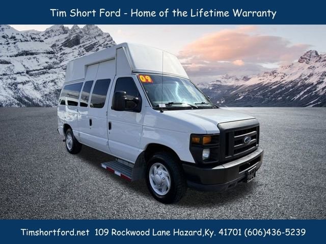 2009 Ford E-Series Econoline Van Commercial