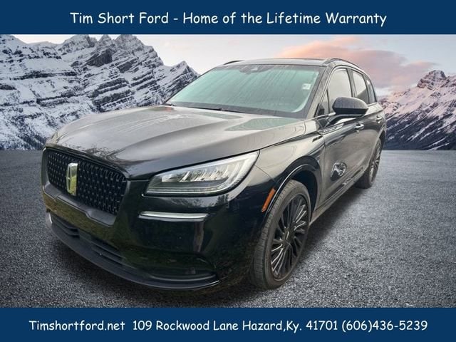 2022 Lincoln Corsair Base