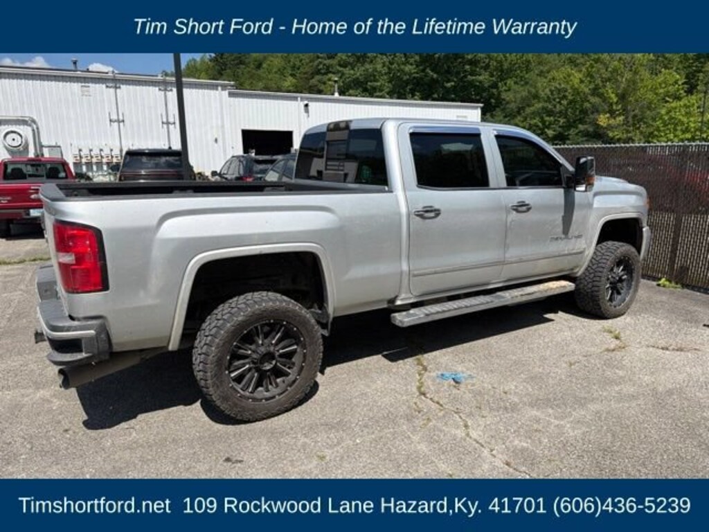 Used 2018 GMC Sierra 2500HD Denali Crew Cab Short Bed Truck