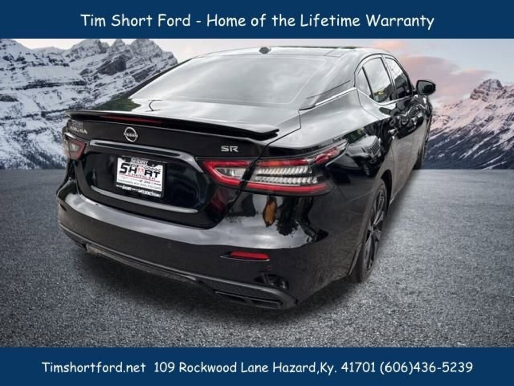 Used 2023 Nissan Maxima SR Sedan