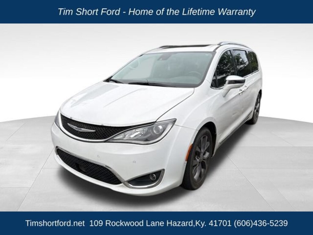 Used 2018 Chrysler Pacifica Limited Passenger Van