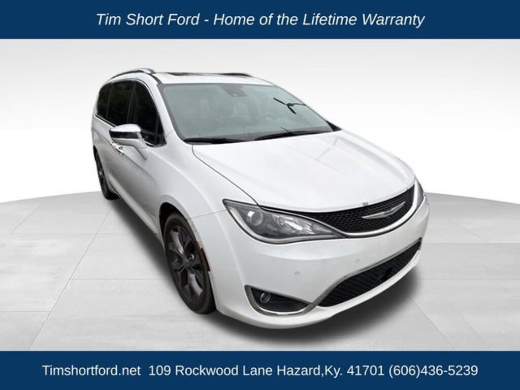 Used 2018 Chrysler Pacifica Limited Passenger Van