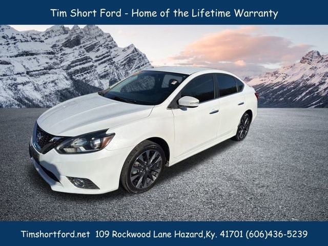 2016 Nissan Sentra SR's photo